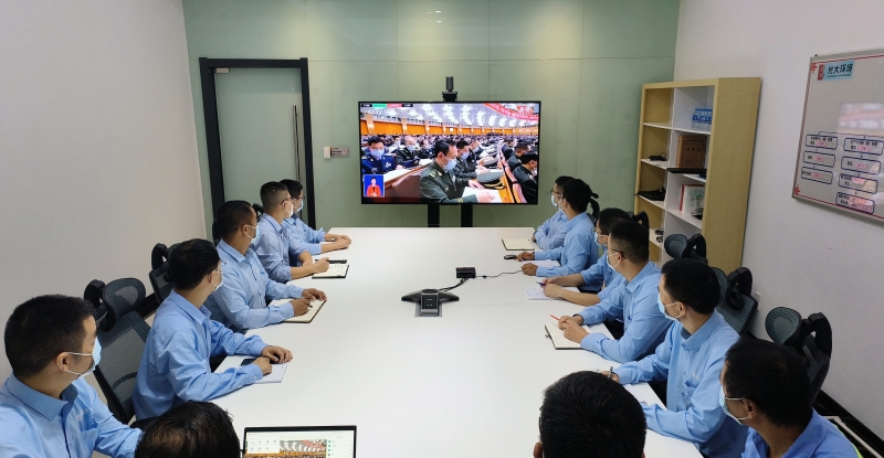 27.光大环境越南芹苴能源项目员工观看党的二十大开幕式